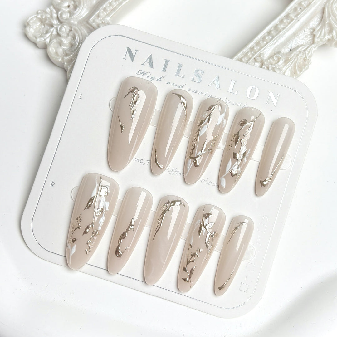 Dekorative Press-On Nagelkunstsets