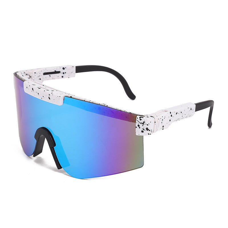 Damen Sportliche Statement-Sonnenbrille im modernen Design Karnz