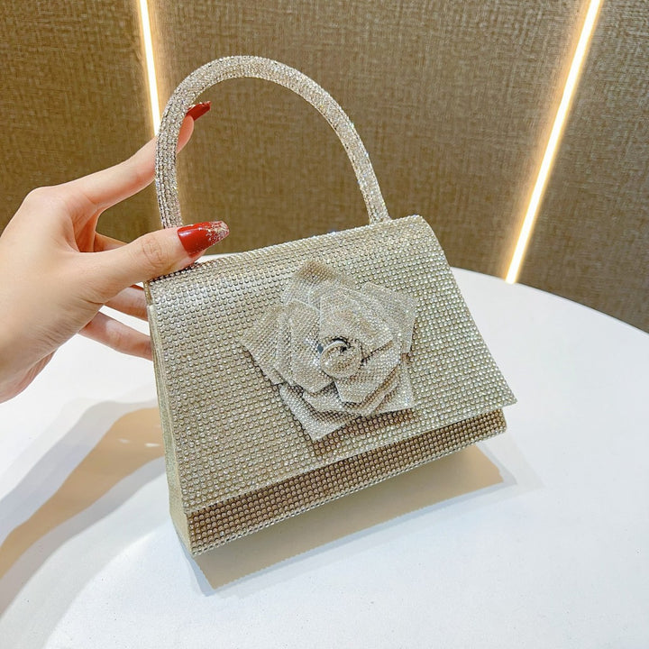 Dekorative Satin-Abendhandtasche
