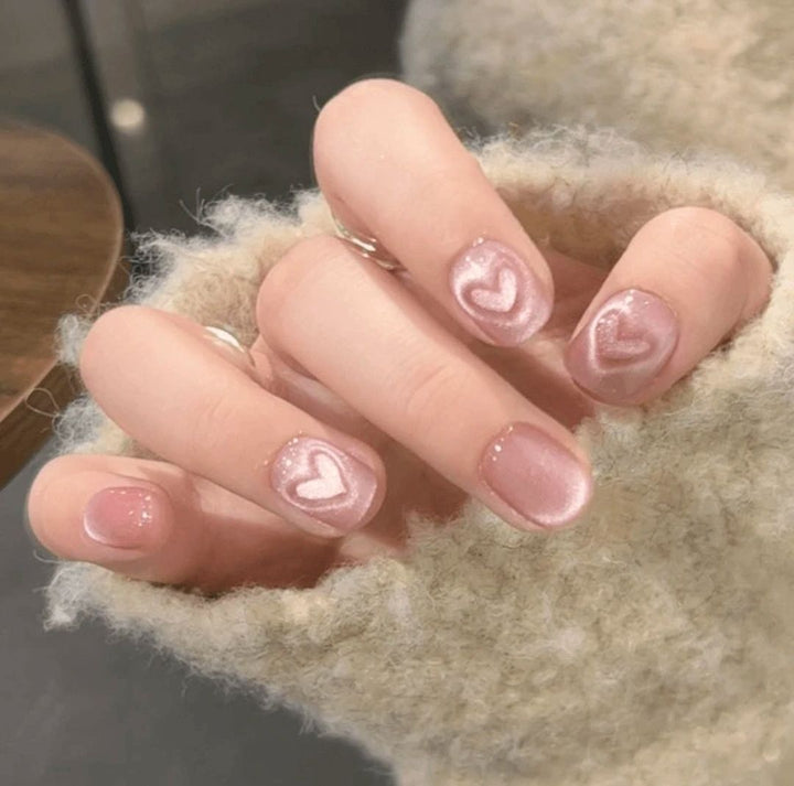 Künstlerisches Press-On-Nagelset mit einzigartigen Schleifenmotiven Karnz