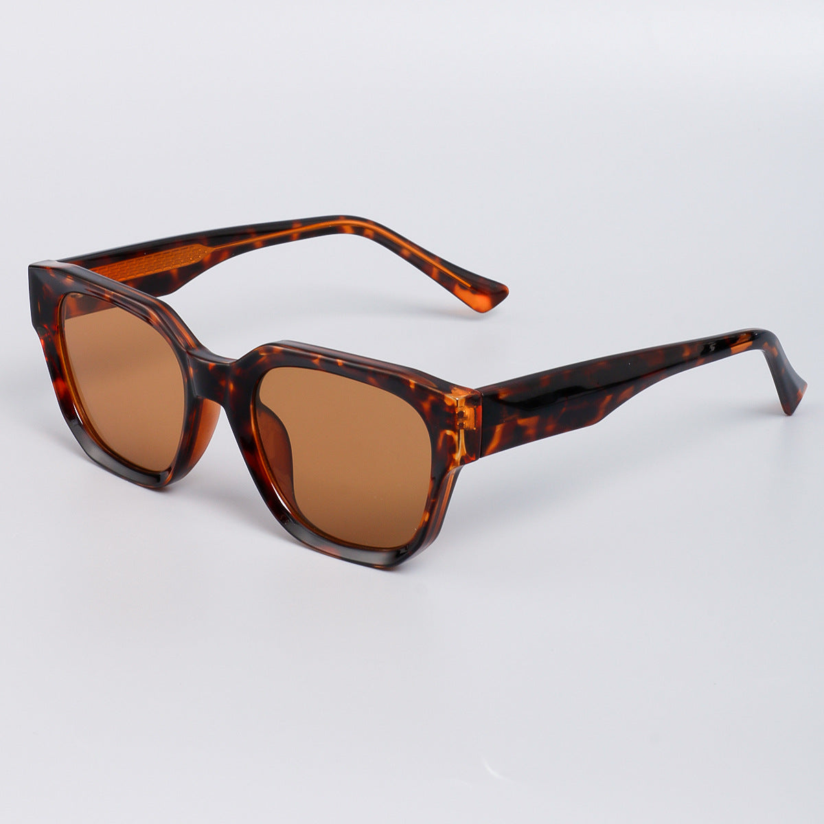 Damen Sonnenbrille im stilvollen, kantigen Design mit UV-Schutz Karnz