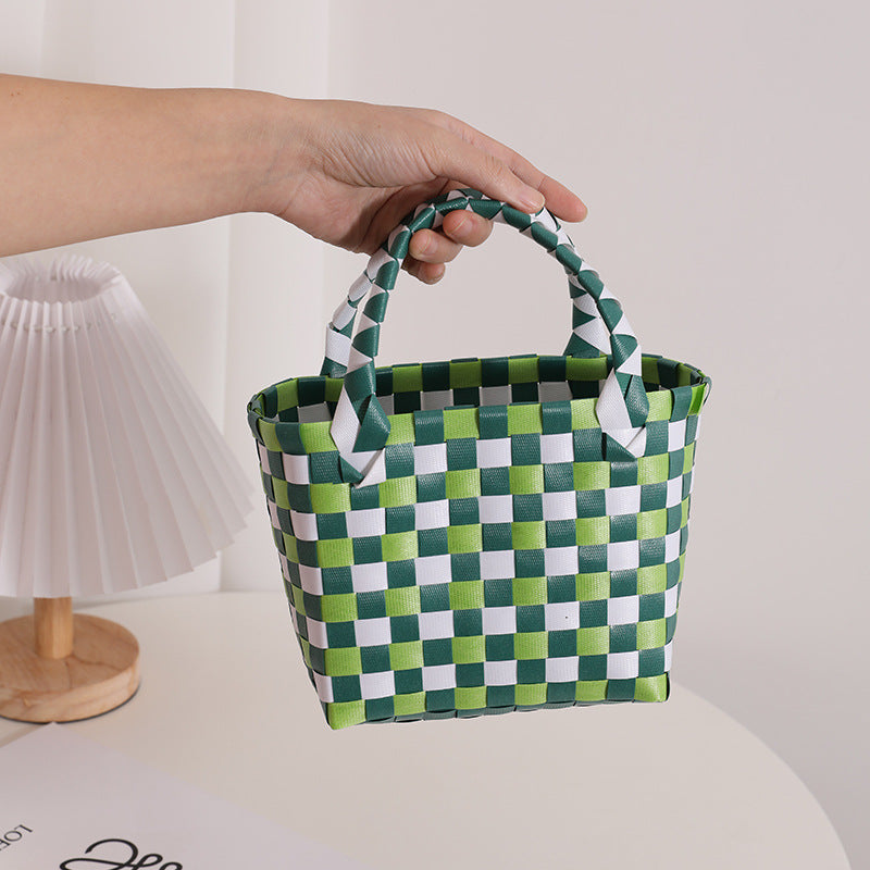 Damen Handtasche aus geflochtenem Kunststoff mit fröhlichem Muster Karnz