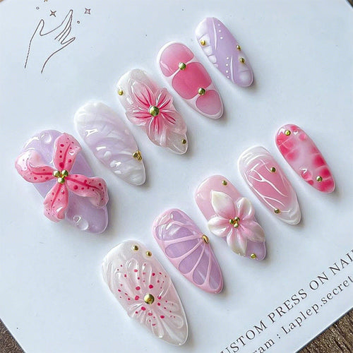 Künstlerisches Press-On Nagelset Karnz