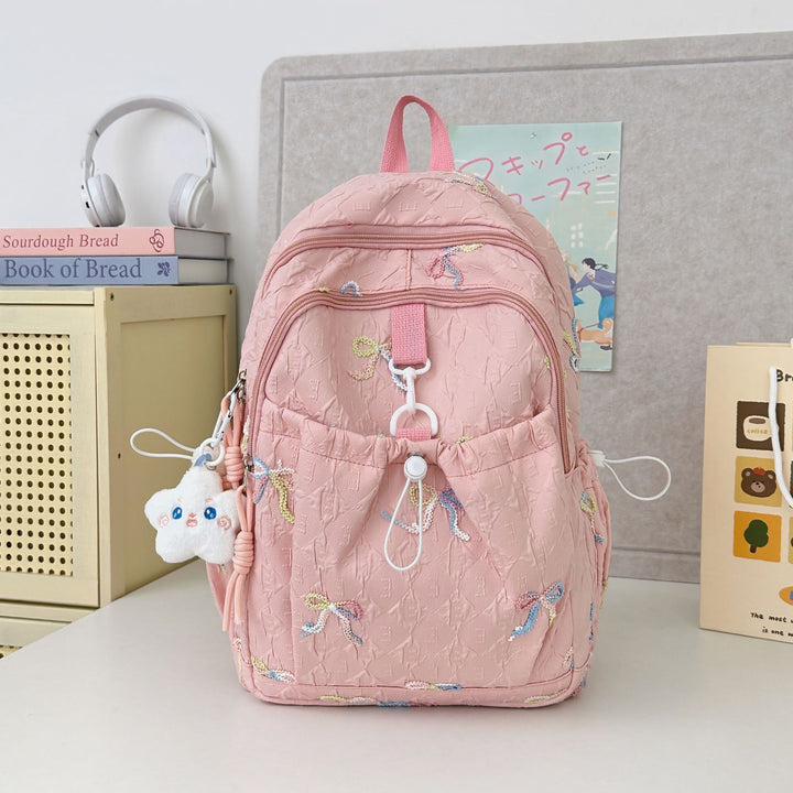 Verspielt bestickter Rucksack