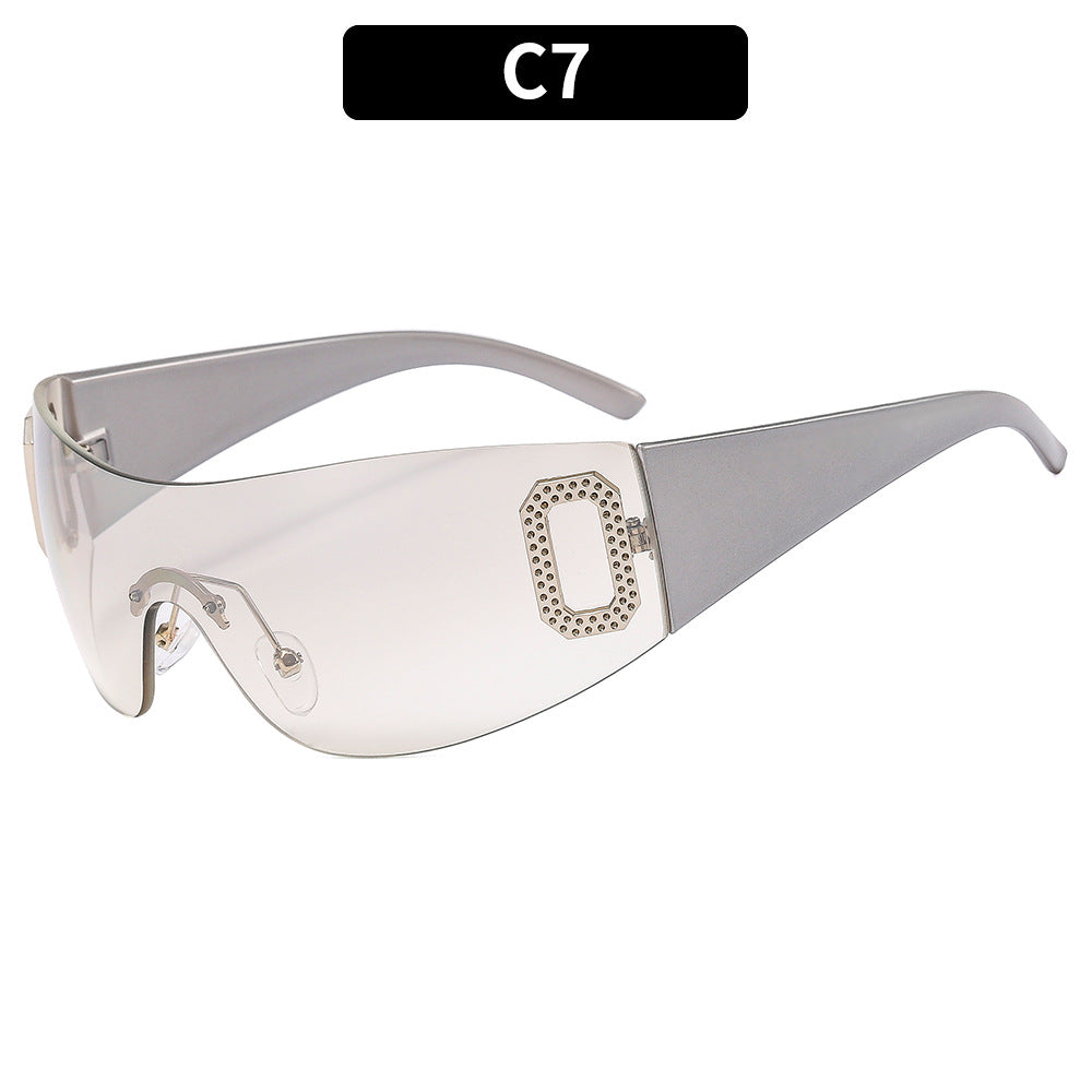 Oversized Shield-Sonnenbrille mit dekorativem Akzent