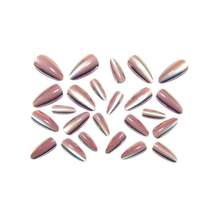 Kunstnägel mit Holografischem Effekt und Elegantem Finish Karnz