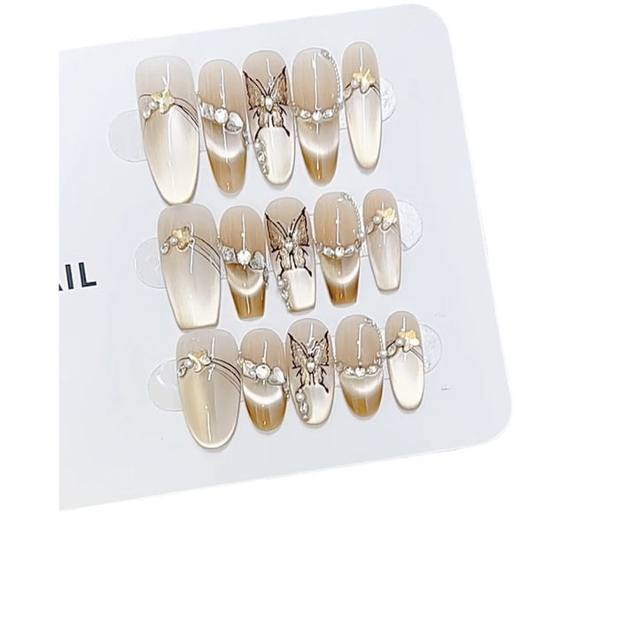Künstlerisches Schmetterlings- und Perlenverziertes Press-On-Nagelset Karnz
