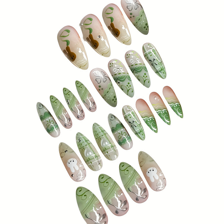 Glamouröse Glitzer Stiletto Nagelkunst Karnz