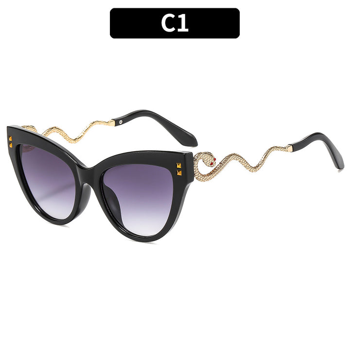 Stylische Cat-Eye-Sonnenbrillen mit einzigartigen Schlangenbügeln