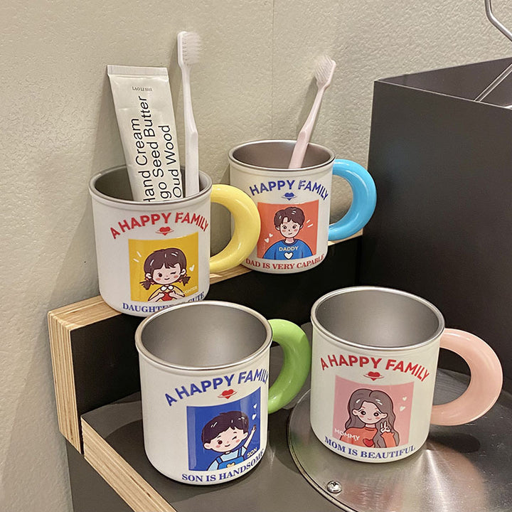 Keramiktasse mit Verspieltem Familienmotiv Karnz