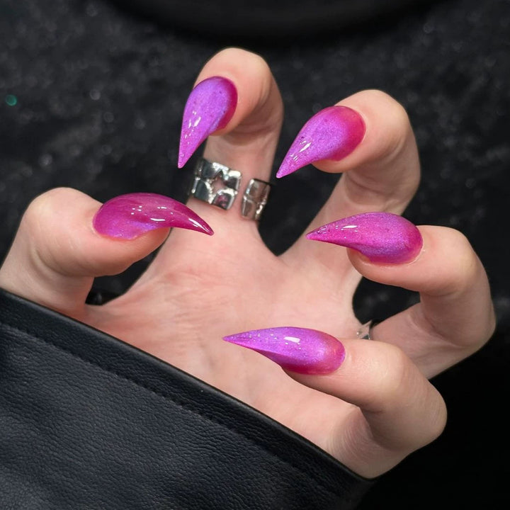 Glamouröse Stiletto Druck-Nägel