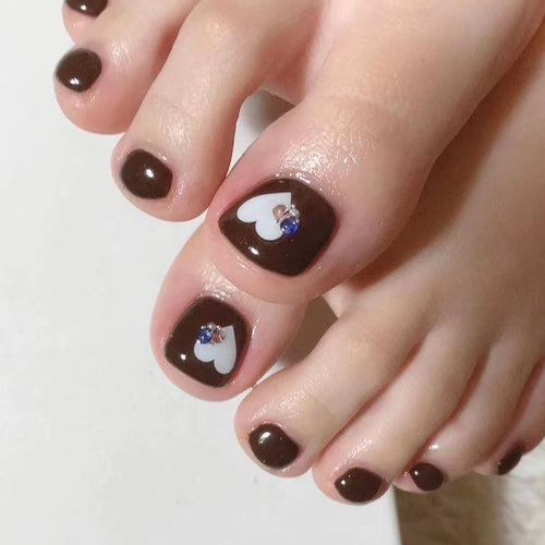 Kunstvolle Fußnageldesigns Karnz