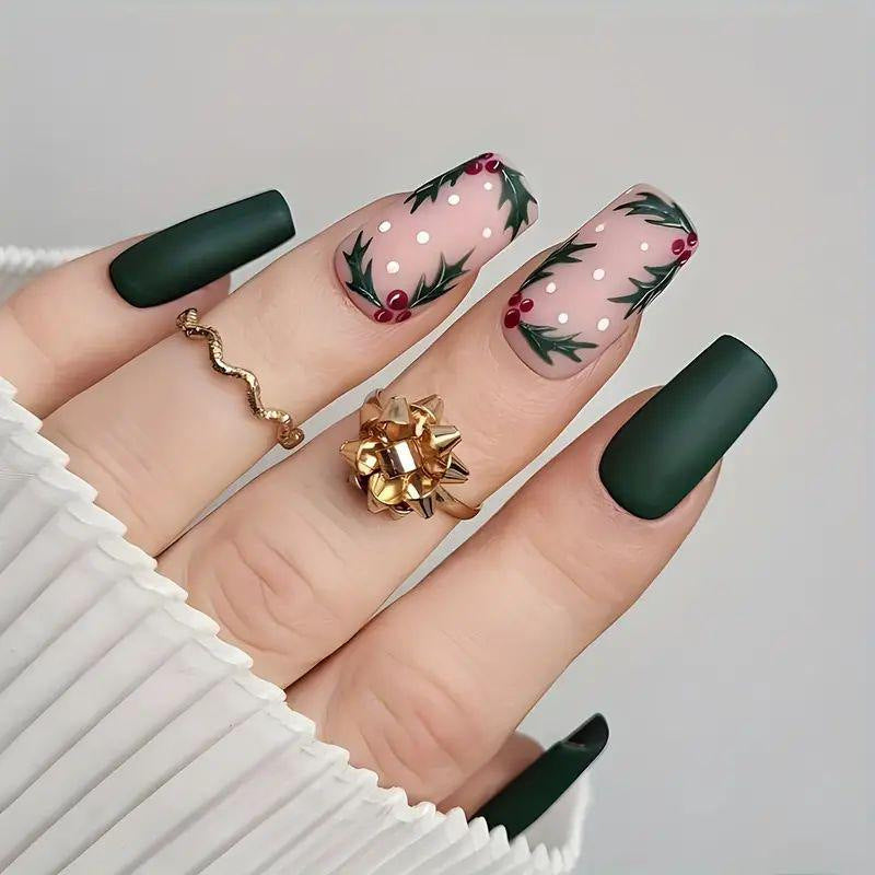 Künstlerische winterliche Nail Art Karnz