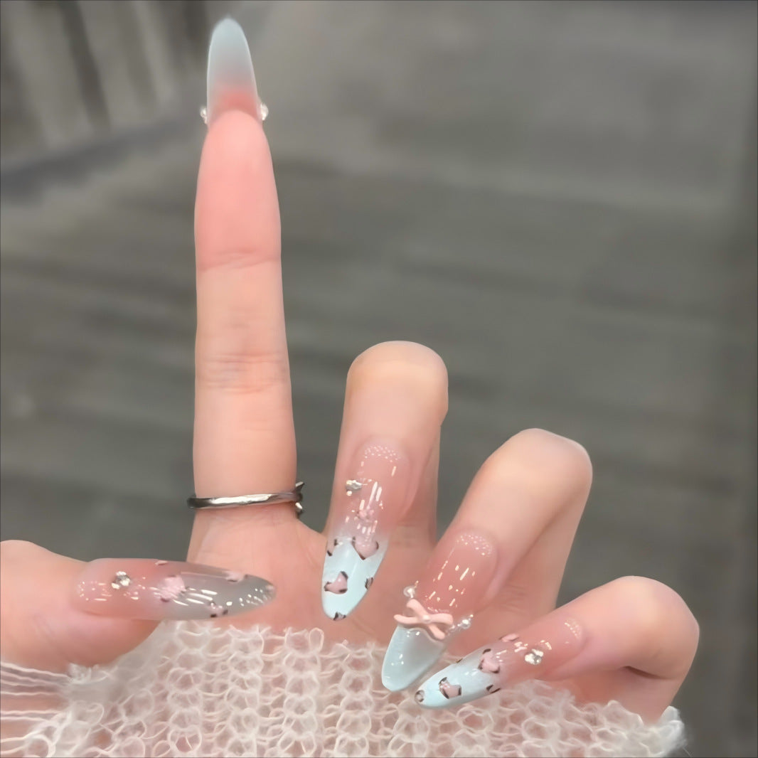 Künstlerische dekorative Press-On-Nagelspitzen Karnz