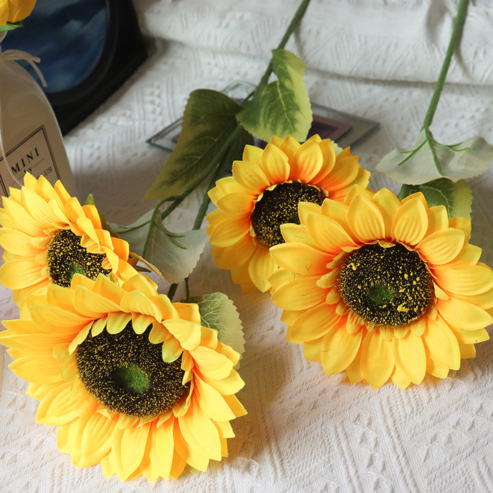 Lebensechter Sonnenblumenstiel
