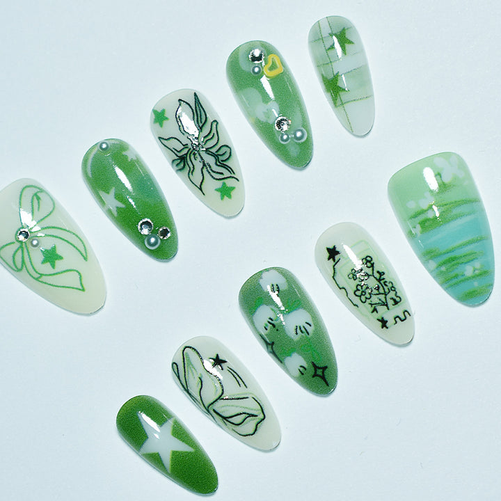 Künstlerische Botanische Nagelspitzen Karnz