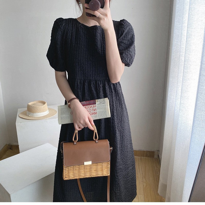 Damen Elegante Handtasche mit geflochtenem Korbdesign Karnz