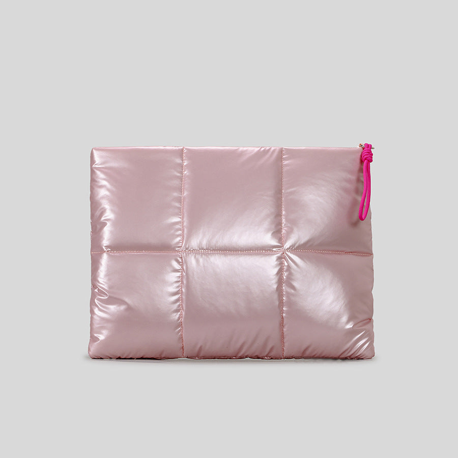 Gepolsterte Tech Clutch Tasche