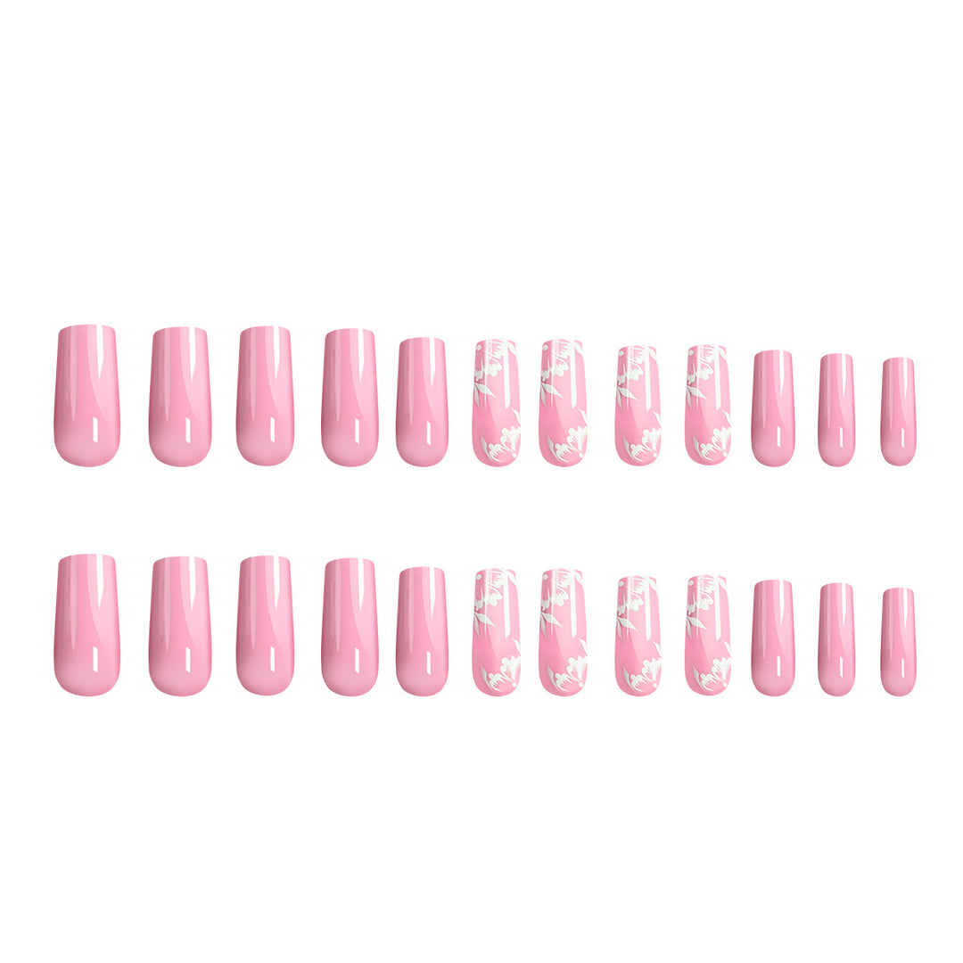 Elegante und kreative Nagelkunst Karnz