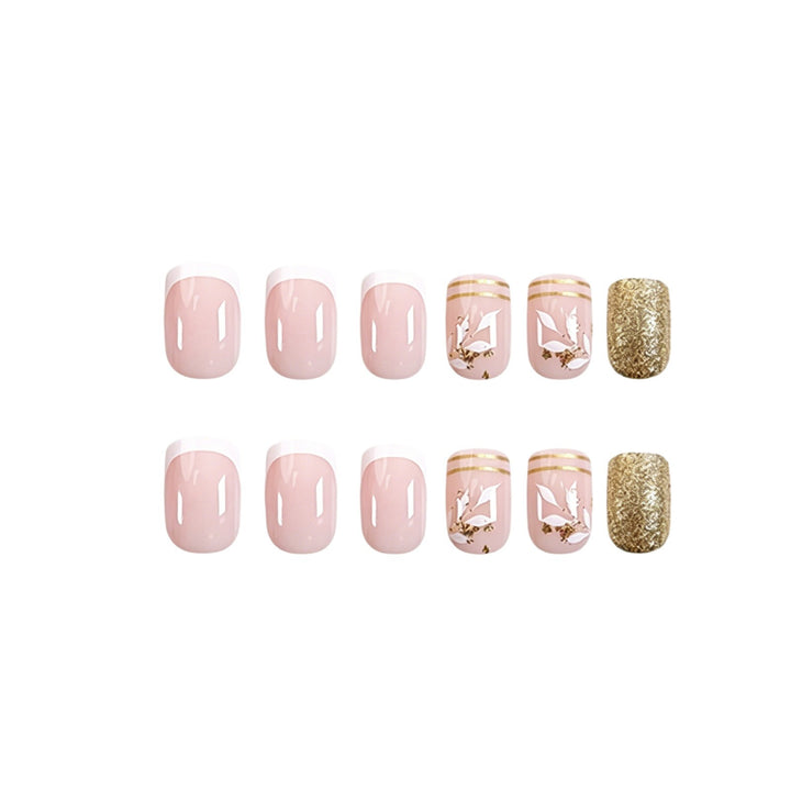 Elegante dekorative Acryl-Nagelkunst-Verzierungen Karnz