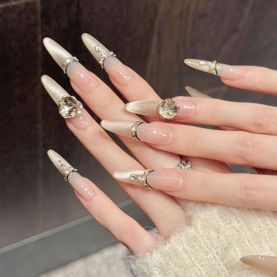 Luxus Stiletto Drucknägel mit Rhinsteinakzenten