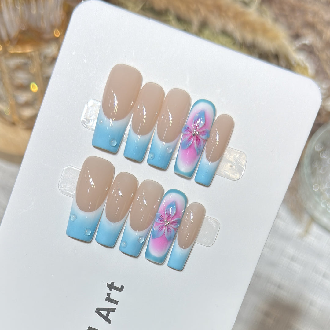 Floral-Accent Press-On Nail Set Karnz