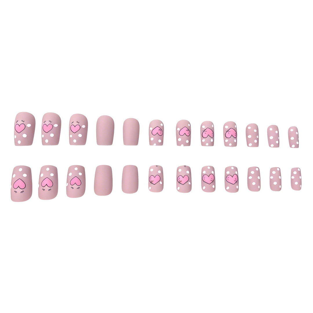 Künstlerische Herz-Themen-Nagelkunst Karnz