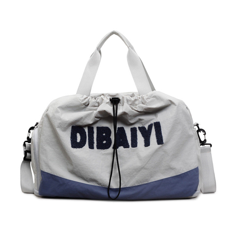 Vielseitige leichte Gym-Duffle-Tasche