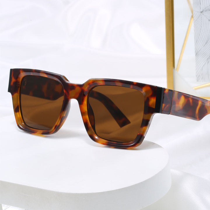 Damen stilvolle quadratische Sonnenbrille mit polarisierten Gläsern Karnz