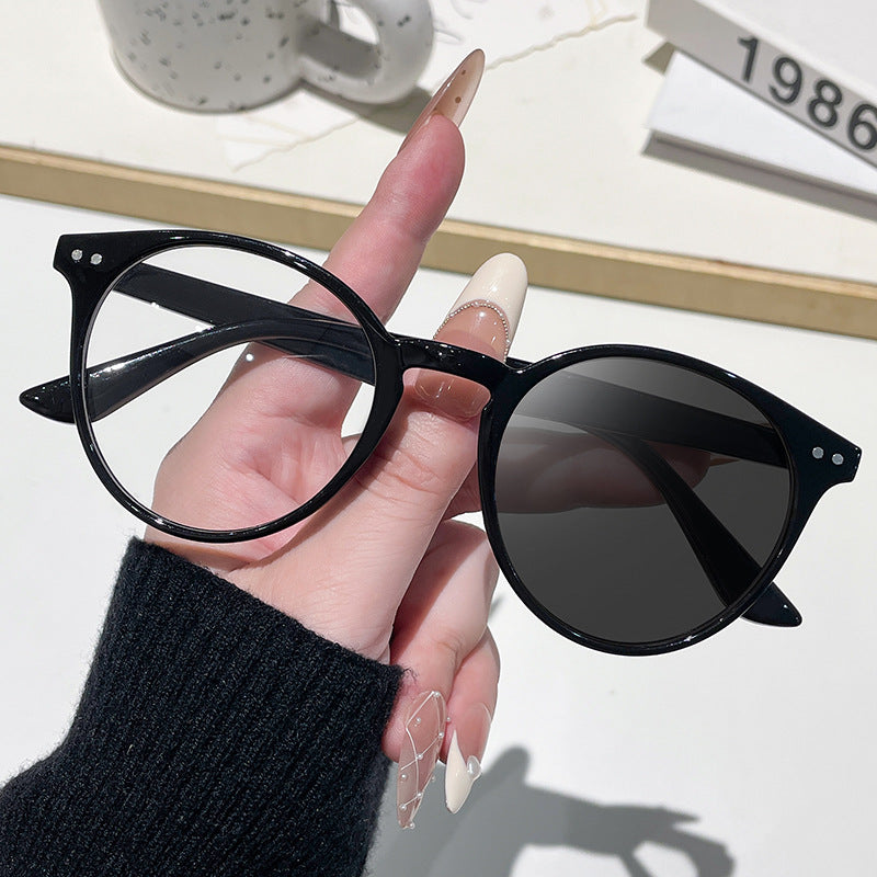 Damen Cat-Eye Sonnenbrille mit transparentem Rahmen Karnz