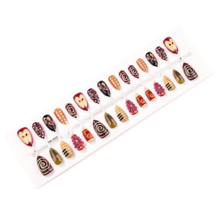 Künstlerisches handgemaltes Press-On Nagelset Karnz