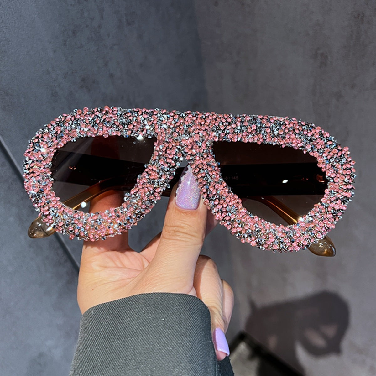 Damen Sonnenbrille mit extravagantem Kristallbesatz Karnz
