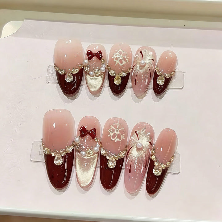 Elegantes Blumen Press-On Nail Set Karnz