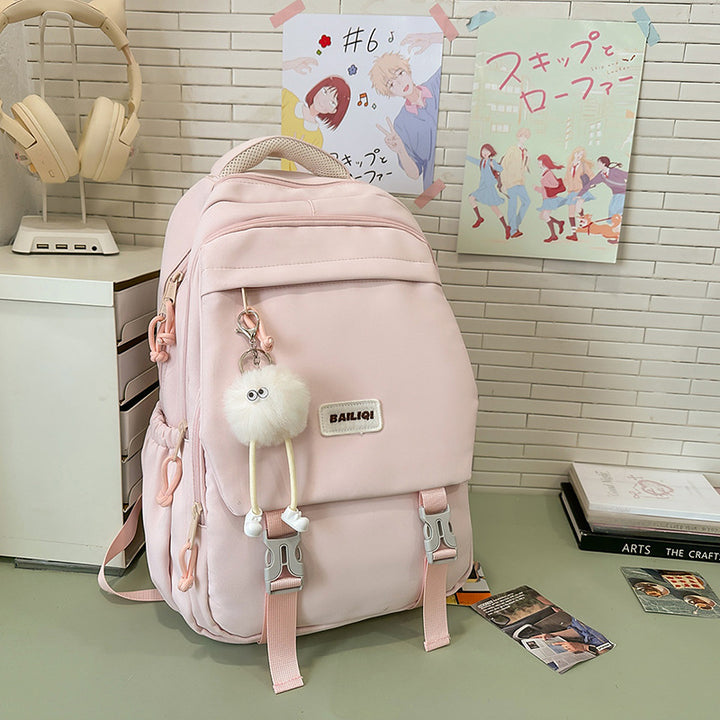 Stylische Multi-Funktions-Rucksack mit dekorativen Merkmalen Karnz