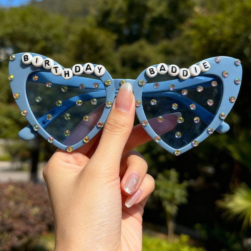Herzförmige Statement-Sonnenbrille Karnz