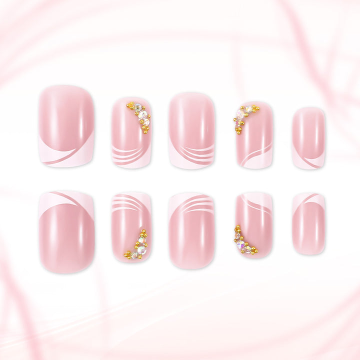 Elegante Französische Spitze Press-On Nagelkunst Karnz