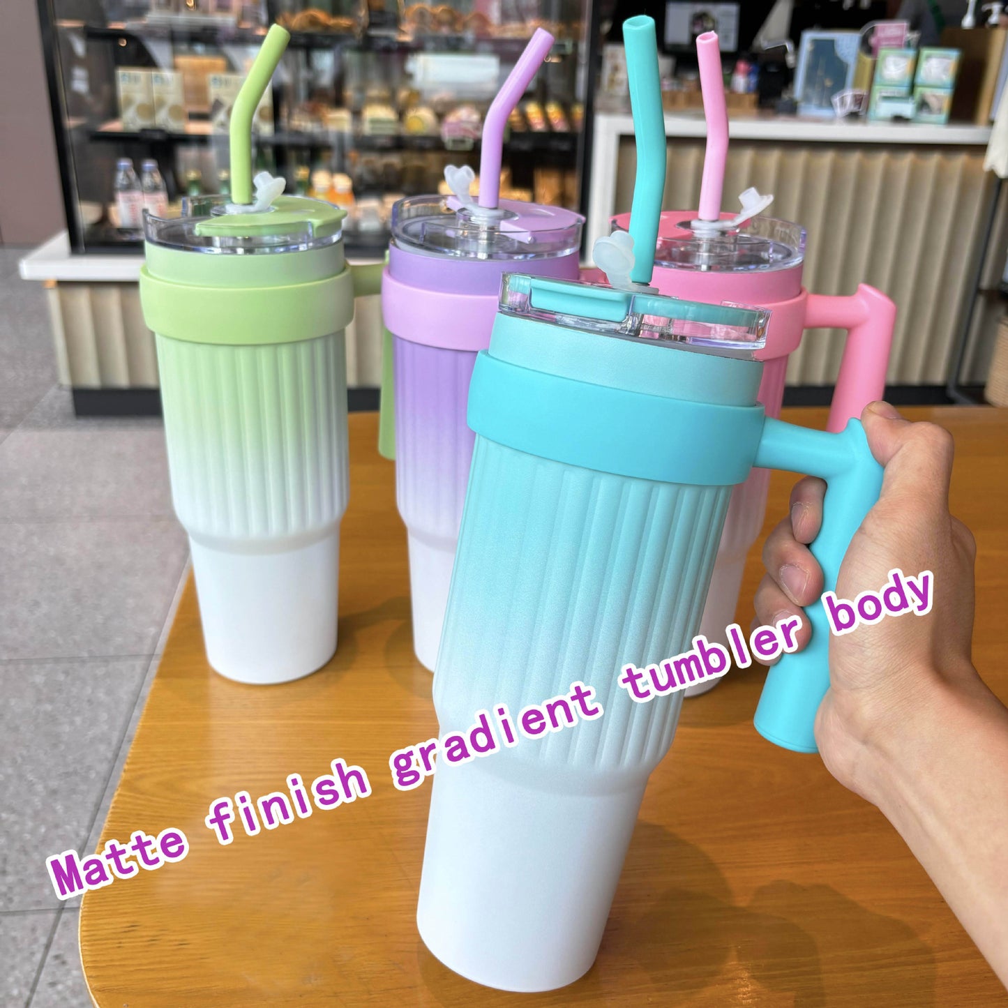 Damen Multifunktionale Getränkeflasche mit praktischem Tragegriff Karnz