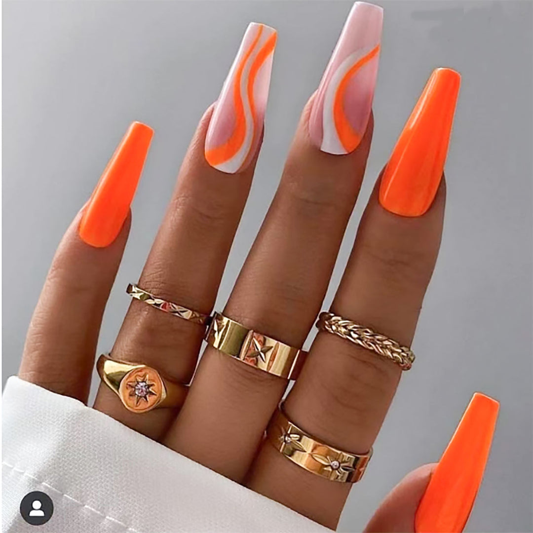 Modische Nagelkunst