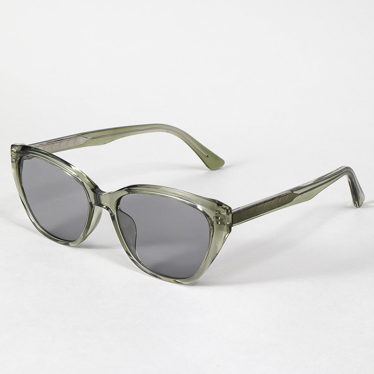 Damen moderne Sonnenbrille mit klassischem Schwung Karnz