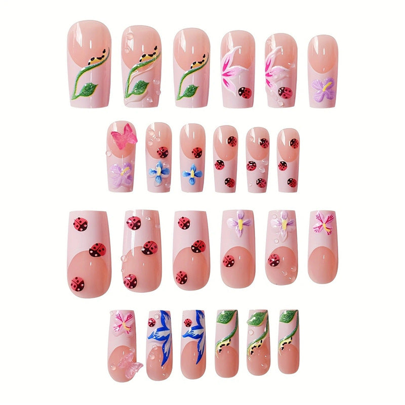 Floral Artistry Press-On Nägel Karnz