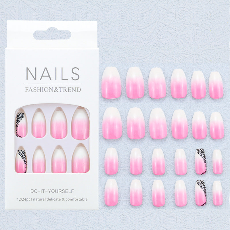 Künstlerisches Grafik Press-On Nagelset Karnz