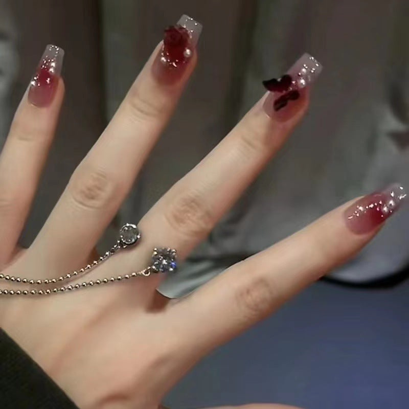 Blumengeschmücktes Press-On-Nagelkunst-Set