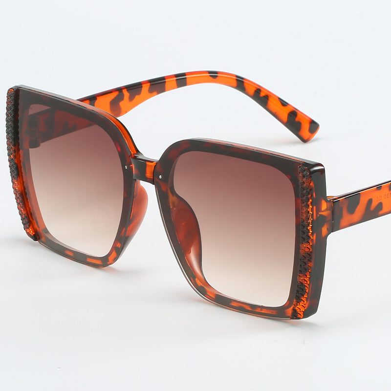 Damen oversized Designer-Sonnenbrille im modernen geflochtenen Design Karnz