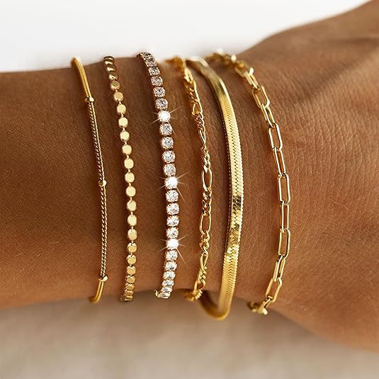 Mehrlagiges Silber Charm Armband Set Karnz