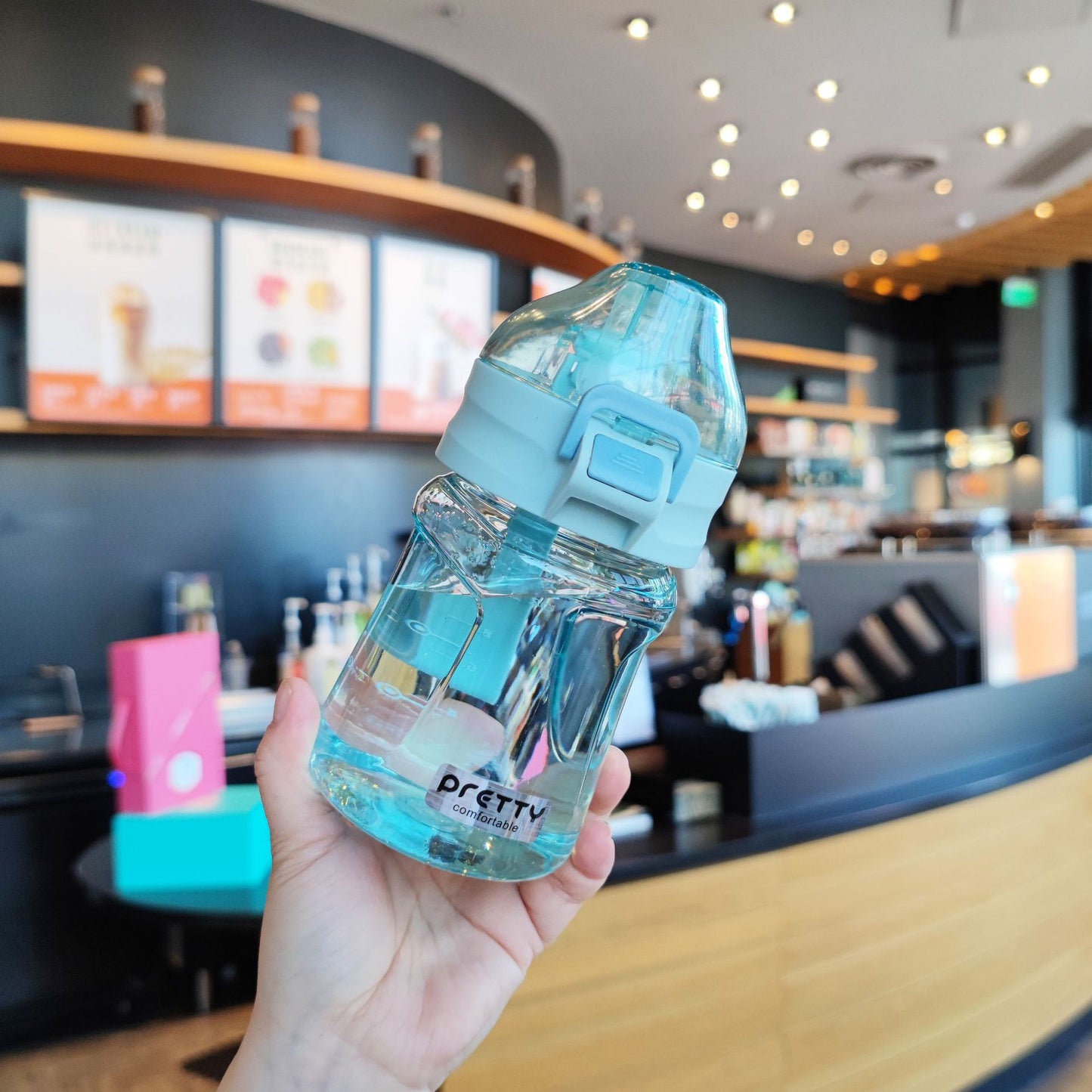 Damen ergonomische Trinkflasche mit sicherem Drehverschluss Karnz