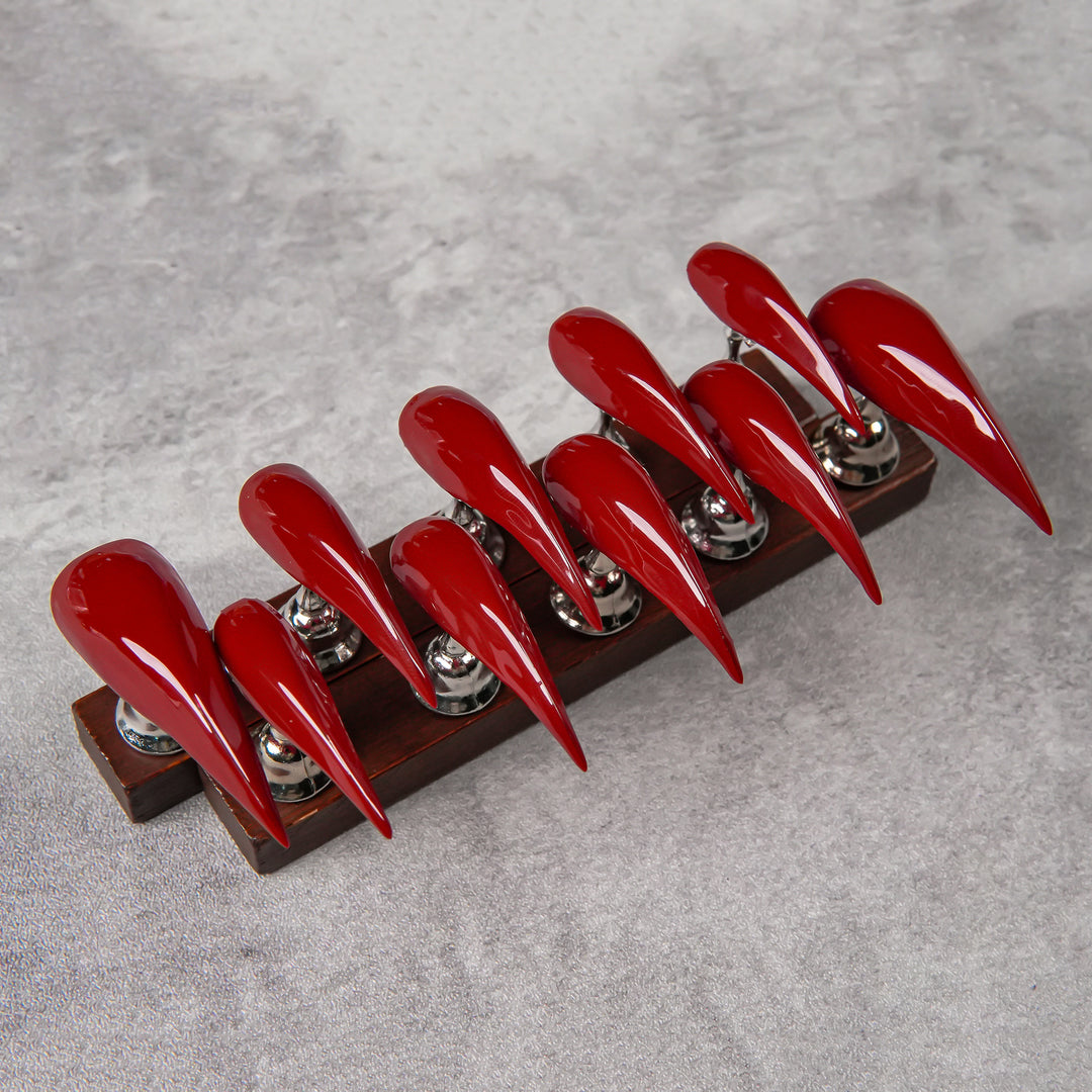 Elegantes Stiletto Press-On-Nagel-Set