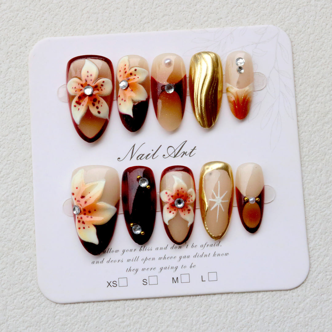 Dekorative Nagelkunst