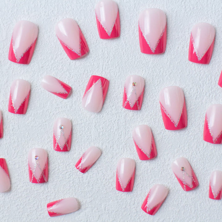 Künstlerisches French Tip Nagelset