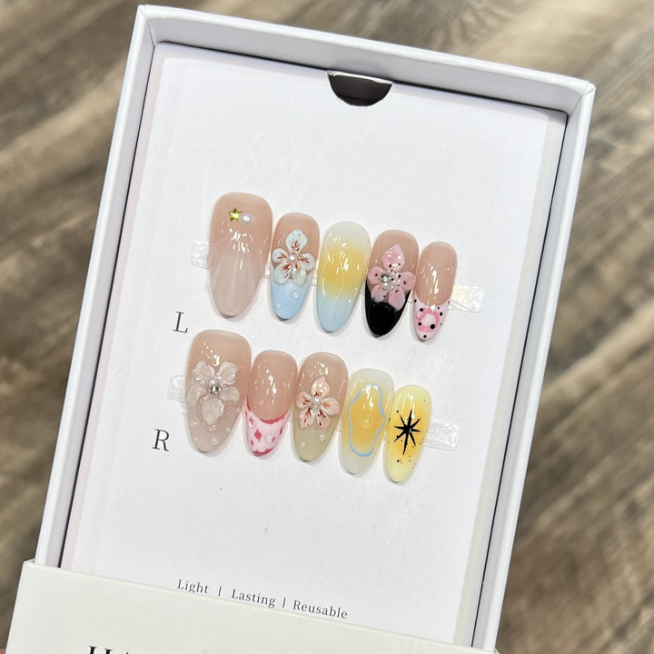 Dekorativer Floral Stiletto Press-On Nail Set Karnz