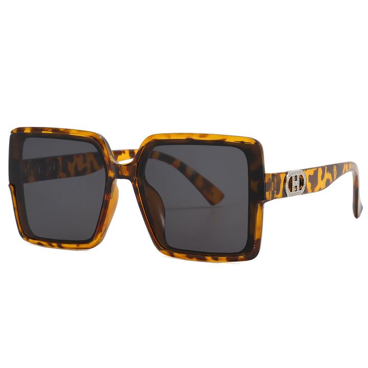 Damen großformatige Sonnenbrille mit hochmodernem Design Karnz